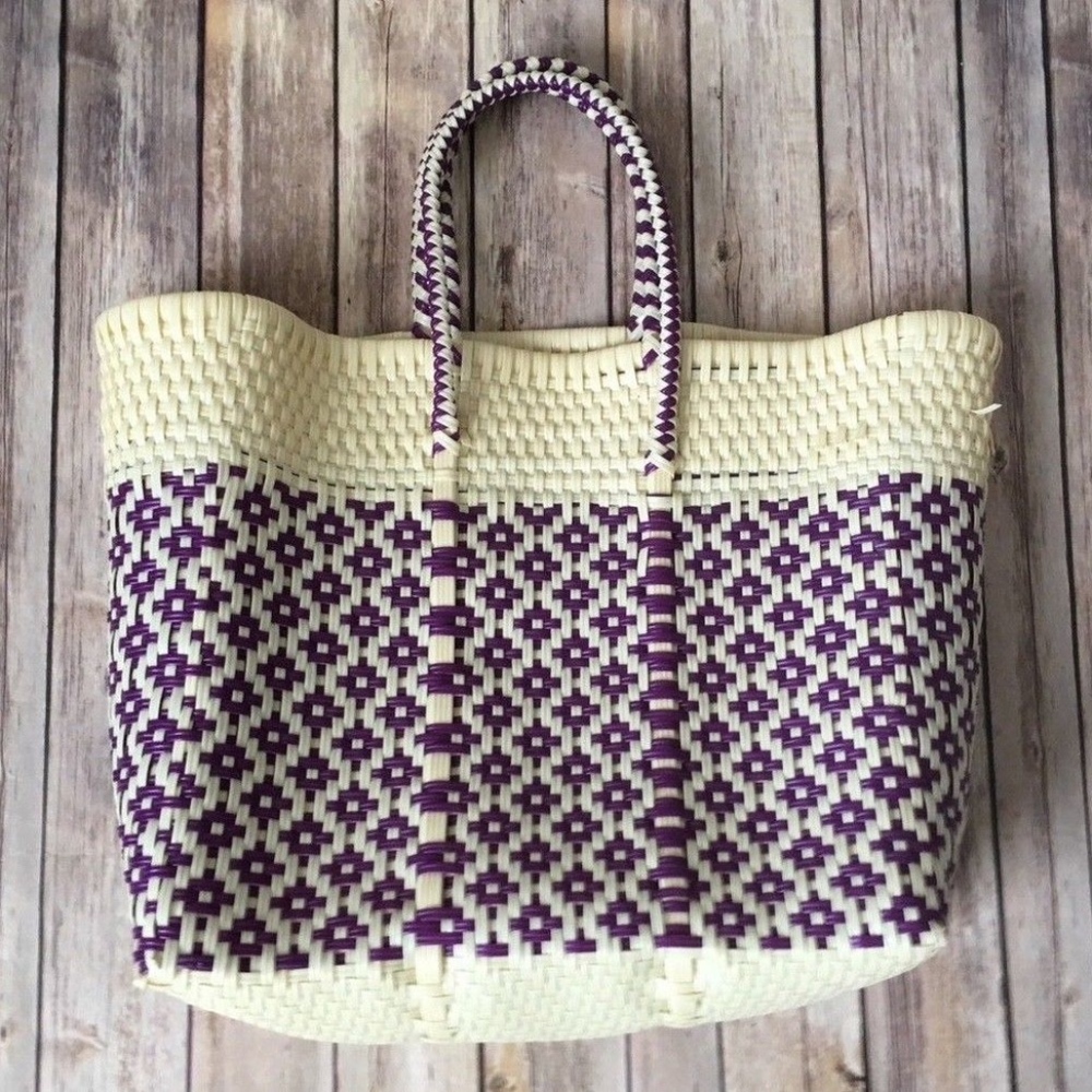 Handmade Woven Tote Purse Bolsa Plastic Beach Tote